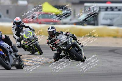 media/Jan-15-2023-SoCal Trackdays (Sun) [[c1237a034a]]/Turn 2 Set 2 (1155am)/